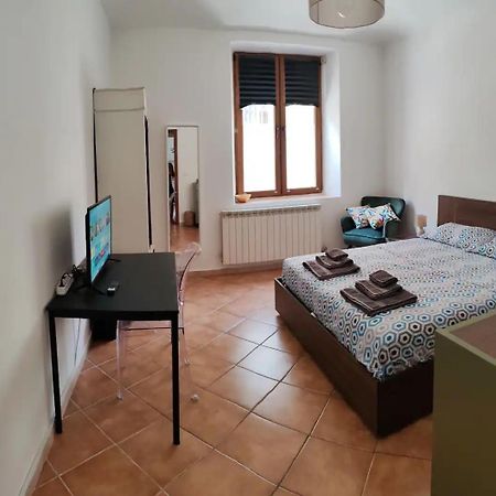 Ferienwohnung La Tua Casa A Torino - Metro Bernini Exterior foto