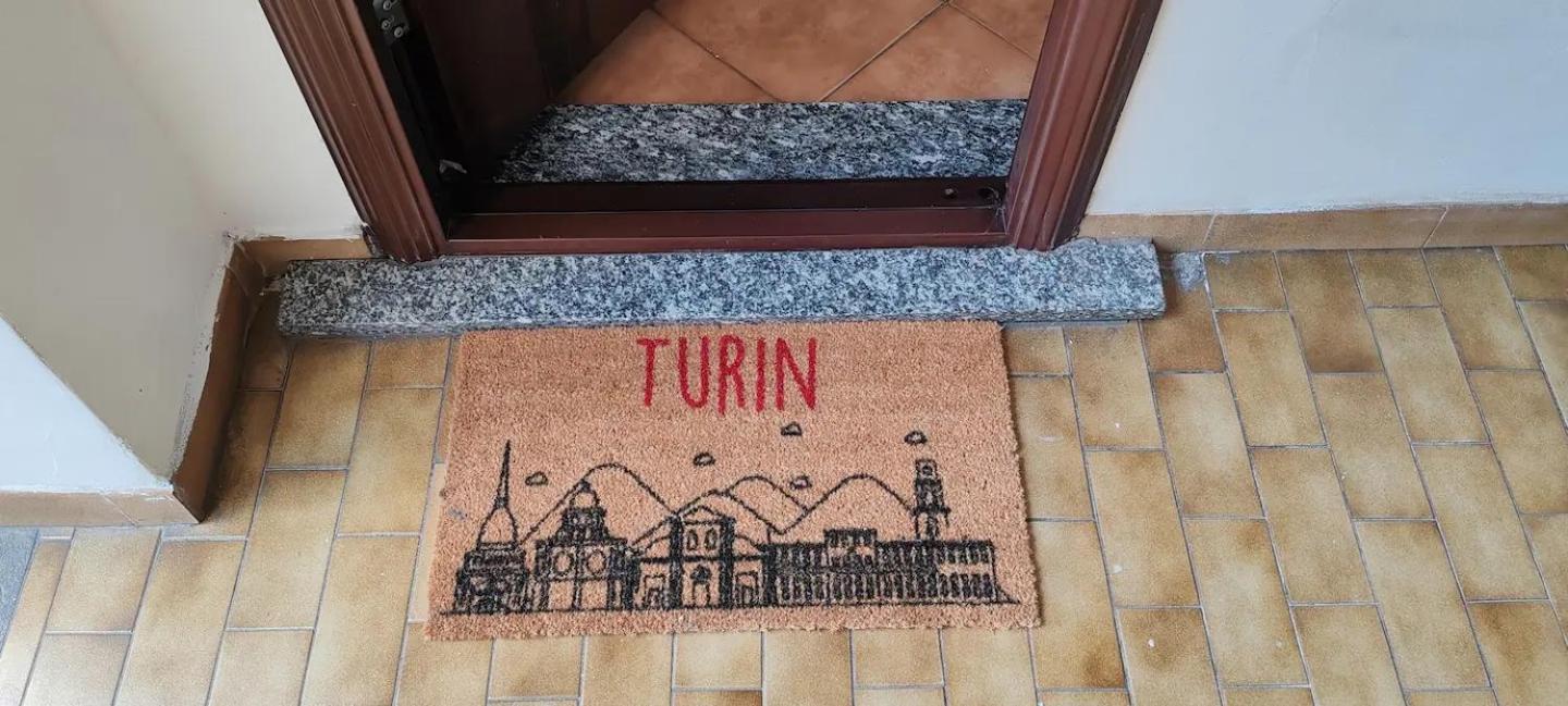 Ferienwohnung La Tua Casa A Torino - Metro Bernini Exterior foto